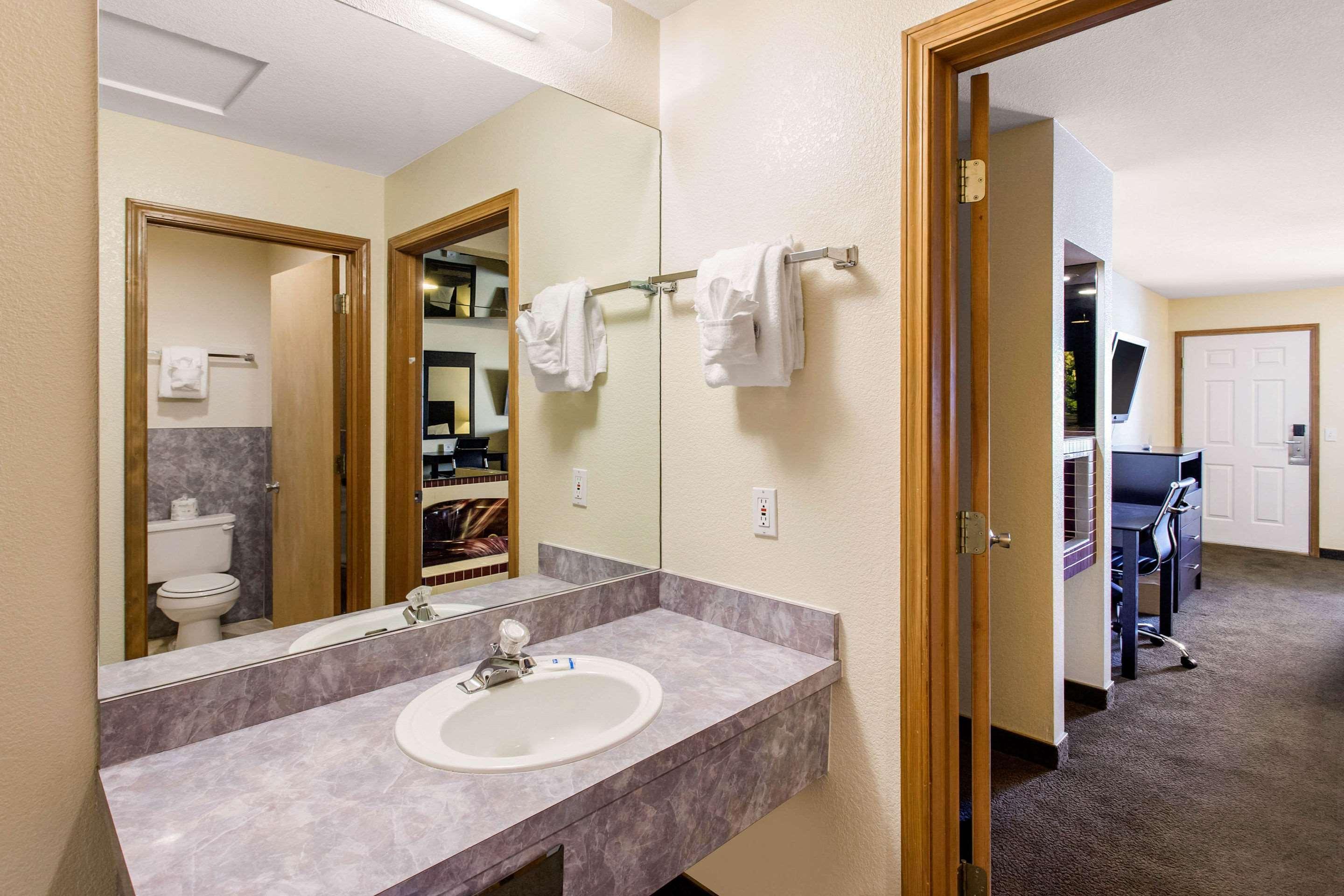 Rodeway Inn Coeur d'Alene Extérieur photo